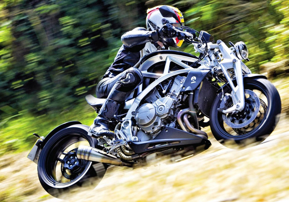 Custom : Ace from Ariel is real deal