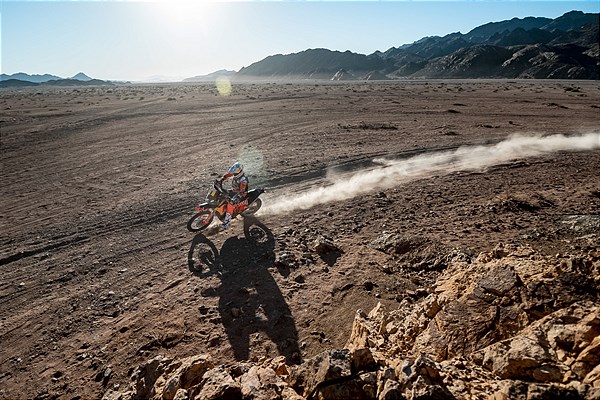 Dakar 2020 gets exciting as Mathias Walkner reaches the third stage