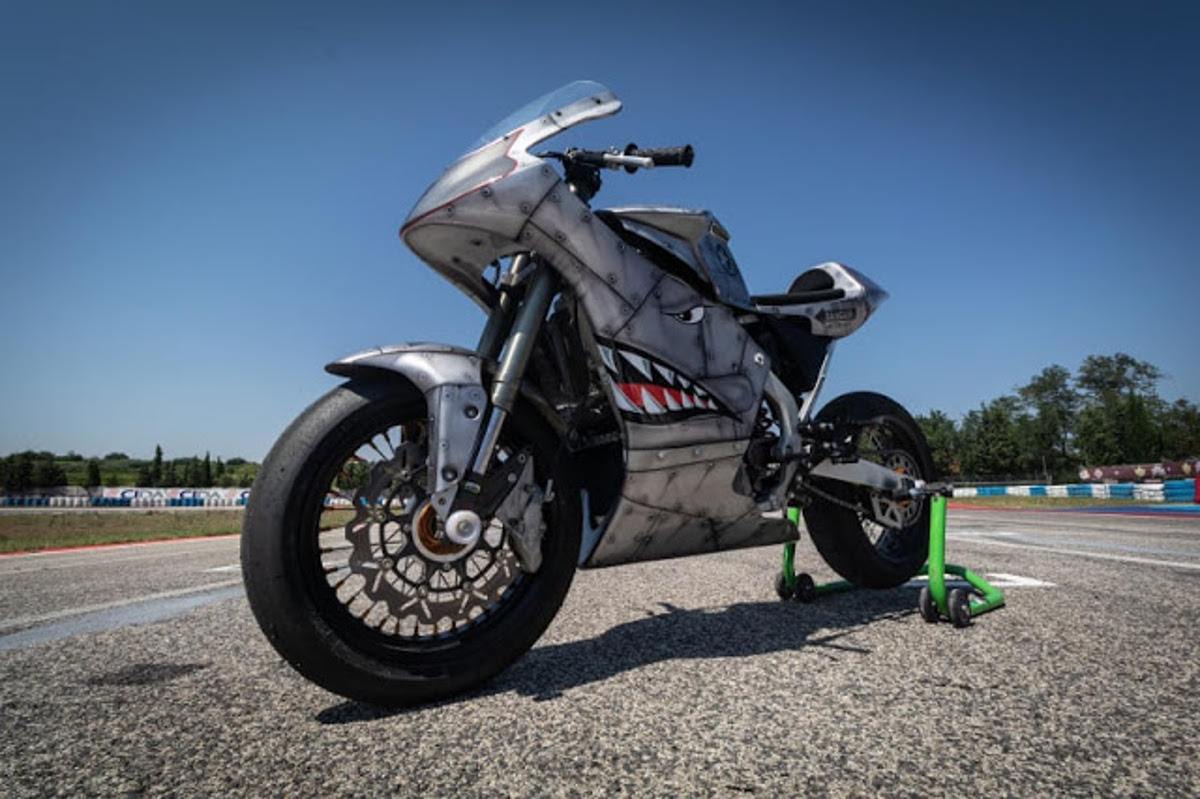 Supermono custom from FMW Motorcycles