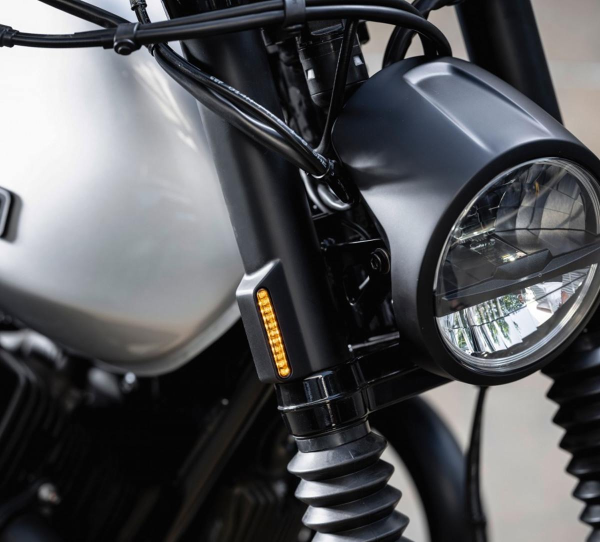 Custom Guzzi by Vagabund Moto