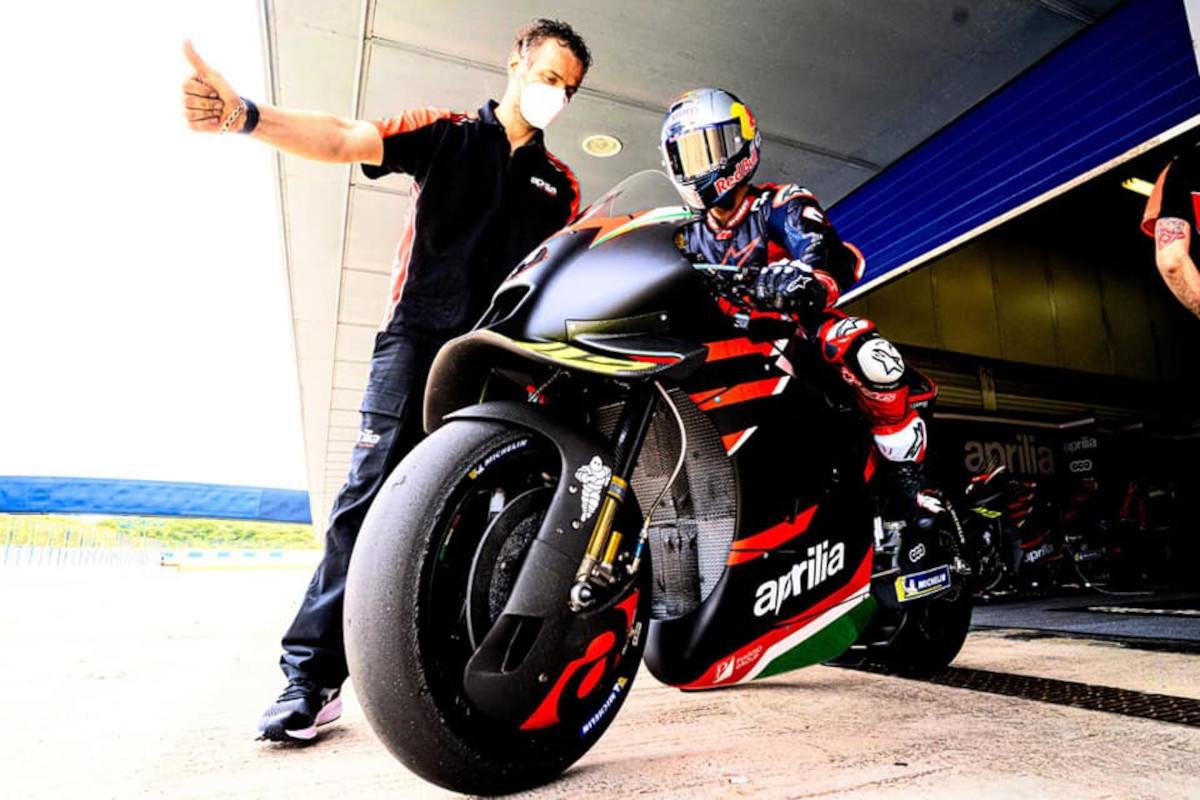 Andrea Dovizioso shares his experience about the Aprilia RS-GP 2021 Cover-Dovi-Aprilia-2