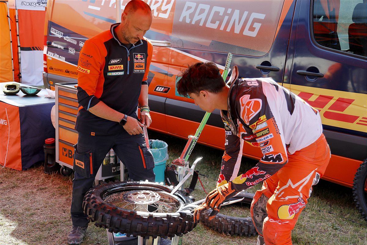 Josep Garcia - Red Bull KTM Factory Racing (2)