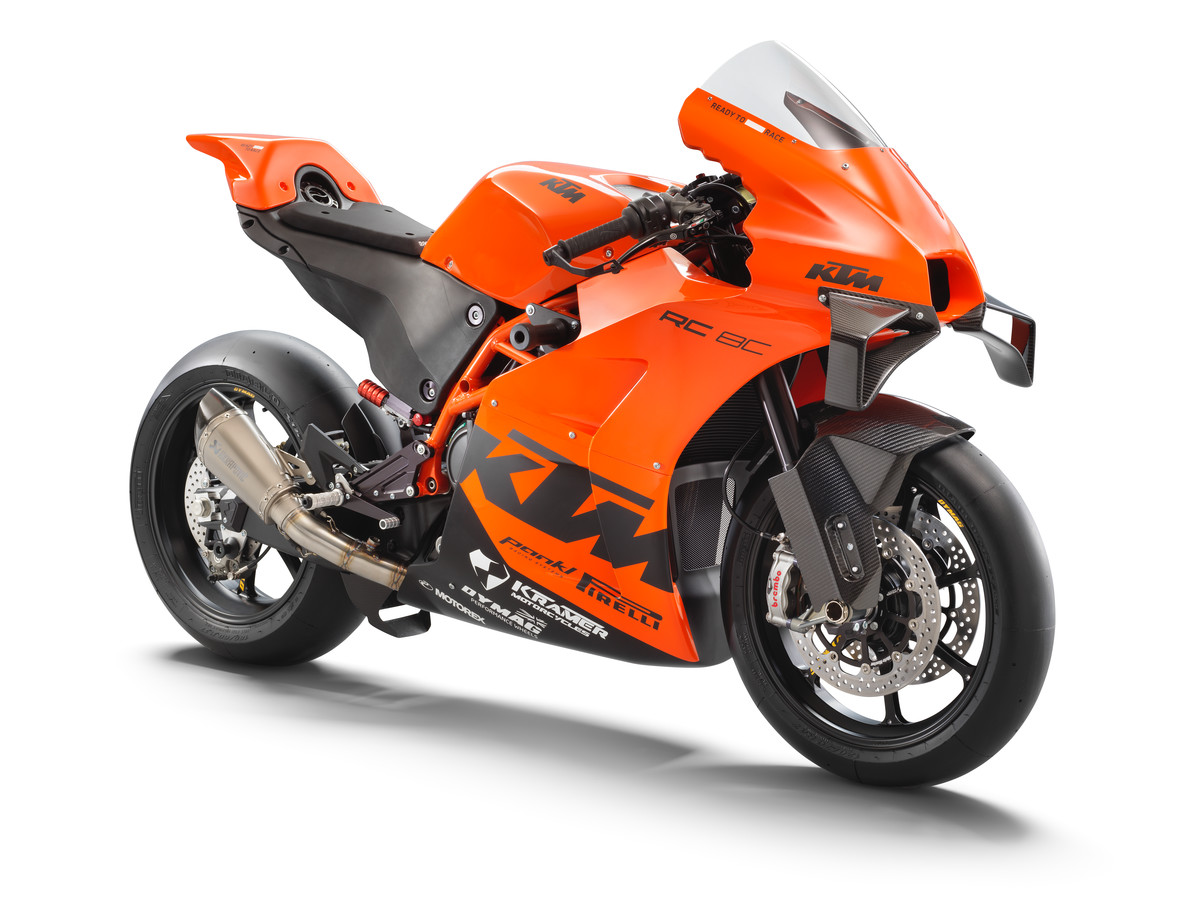 KTM RC 8C (1)
