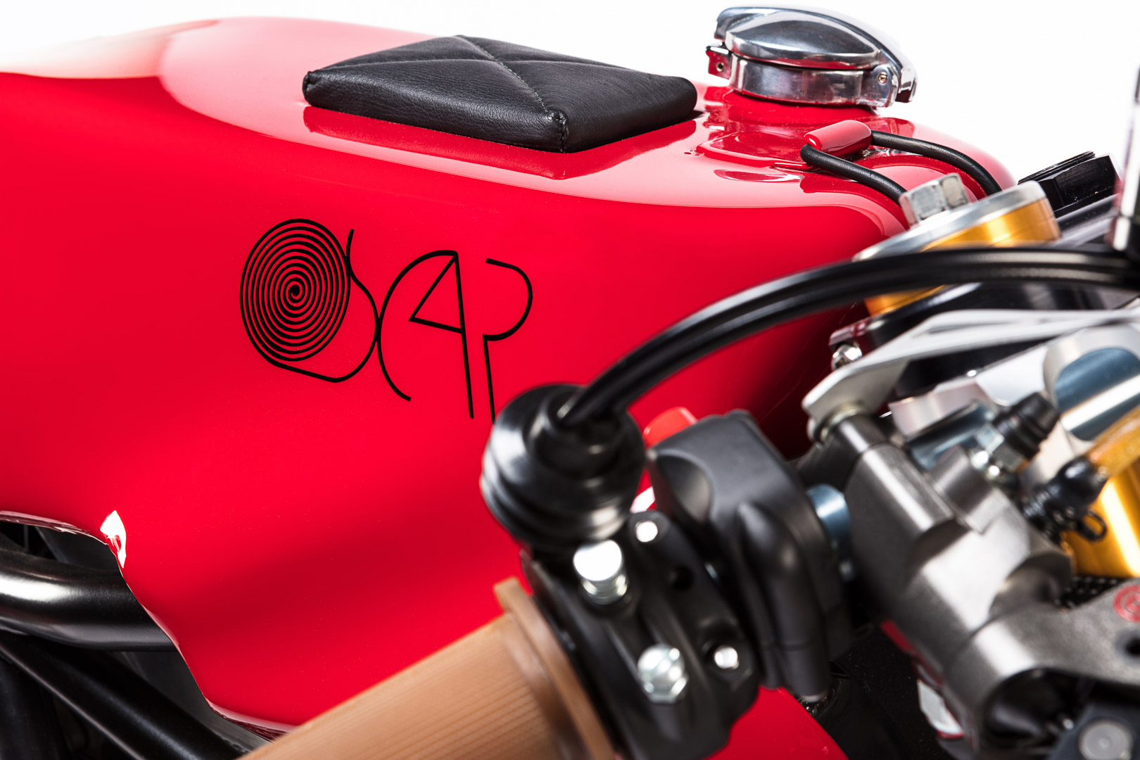 1974-ducati-750-sport-woolies-workshop-oscar-by-alpinestars-custom-motorcycle-5