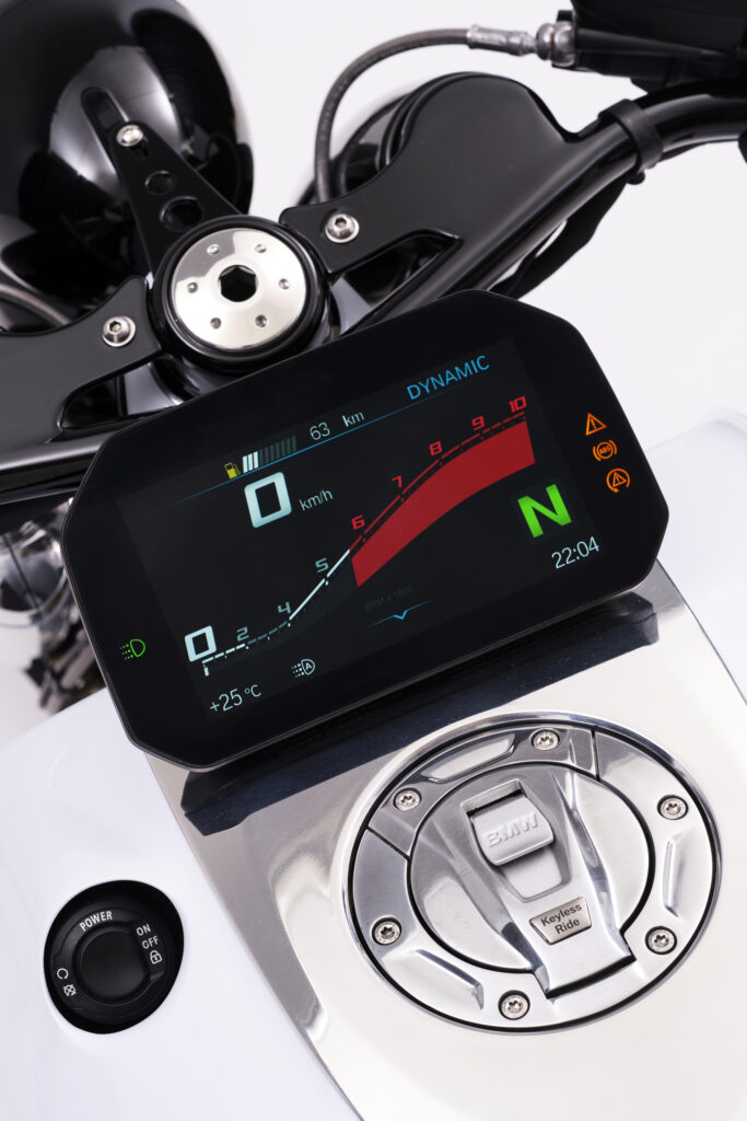 BMW_R1250R_Custom_RenardSpeedShop-14