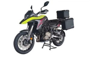 Benelli-QJMotor-SRT700-1