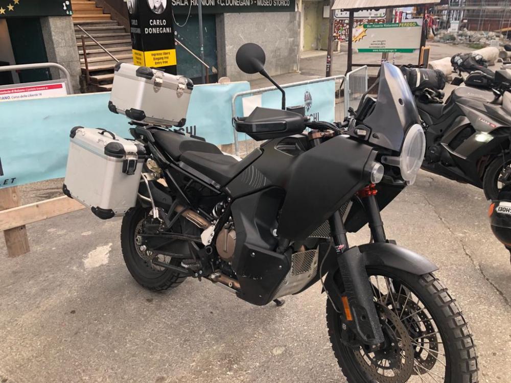 Husqvarna-norden-901-foto-motomag