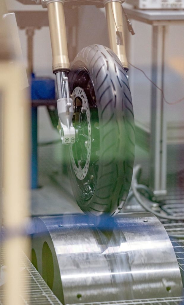 Marzocchi-Active-Suspension-9