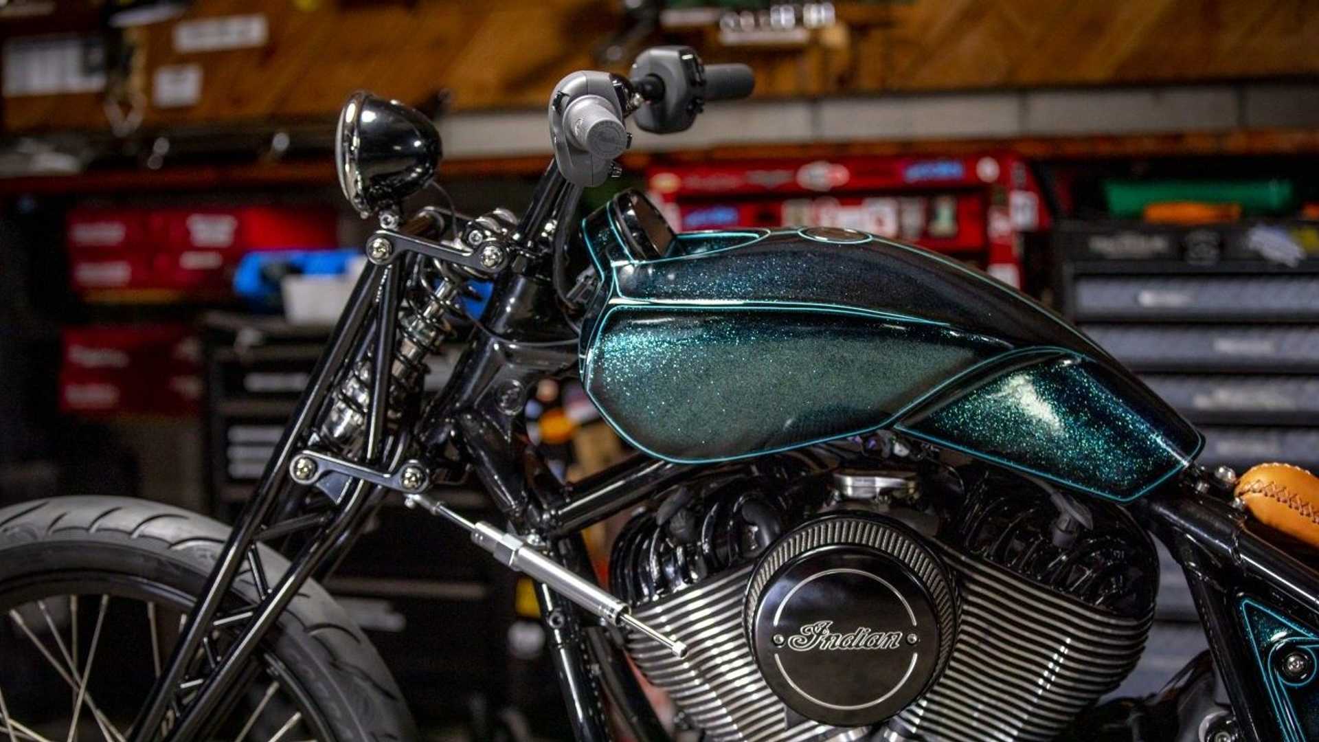 cox-keino-indian-chief-2022-indian-chief-dark-horse-2