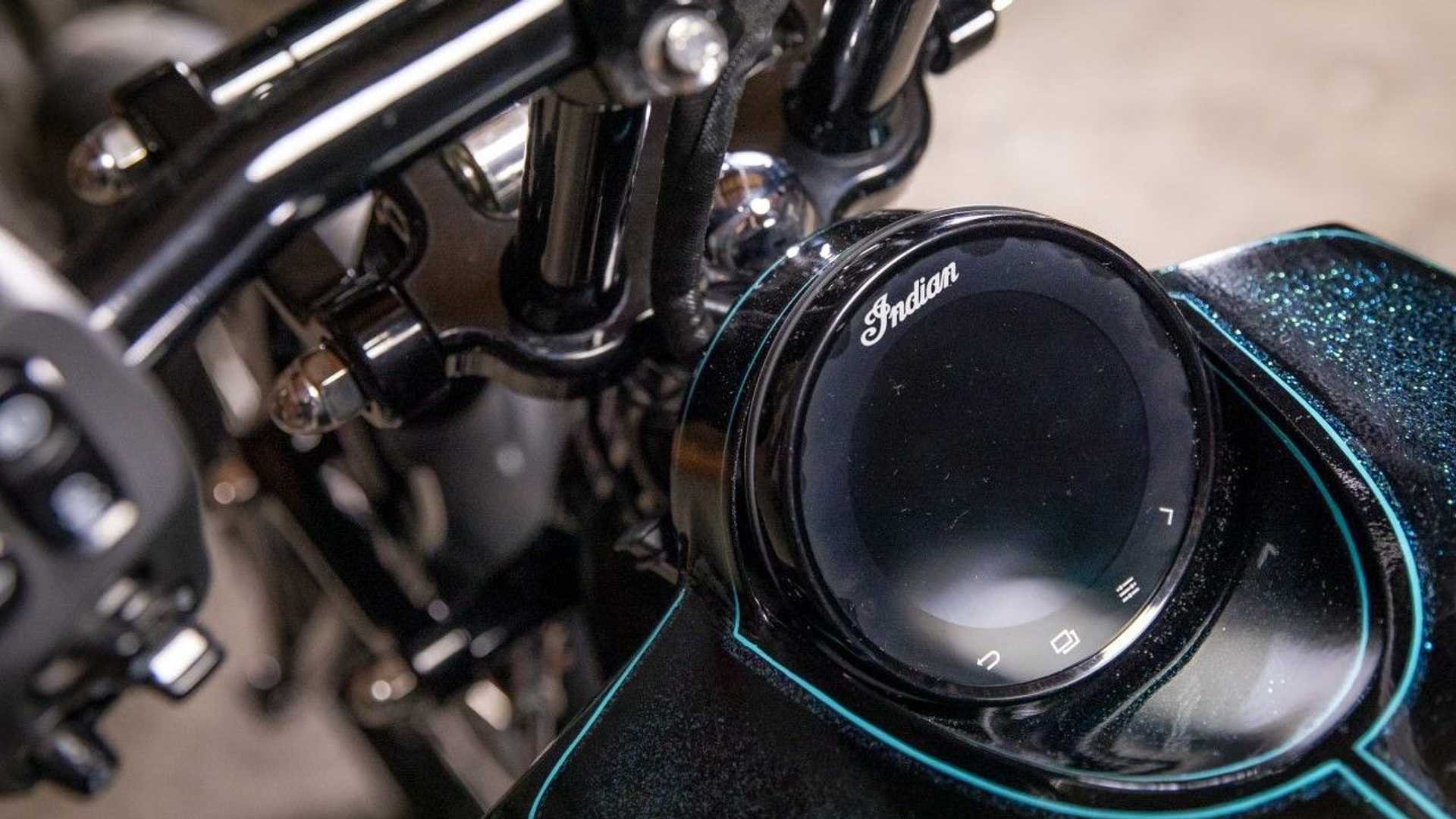 cox-keino-indian-chief-2022-indian-chief-dark-horse-3