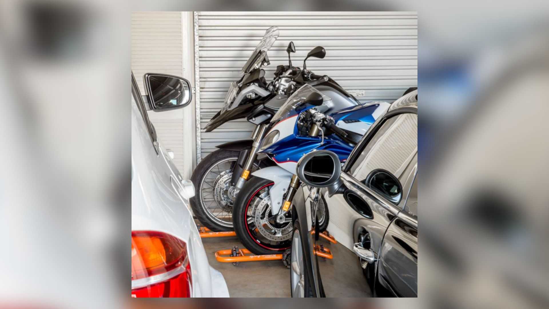 dynamoto-bikes-less-space