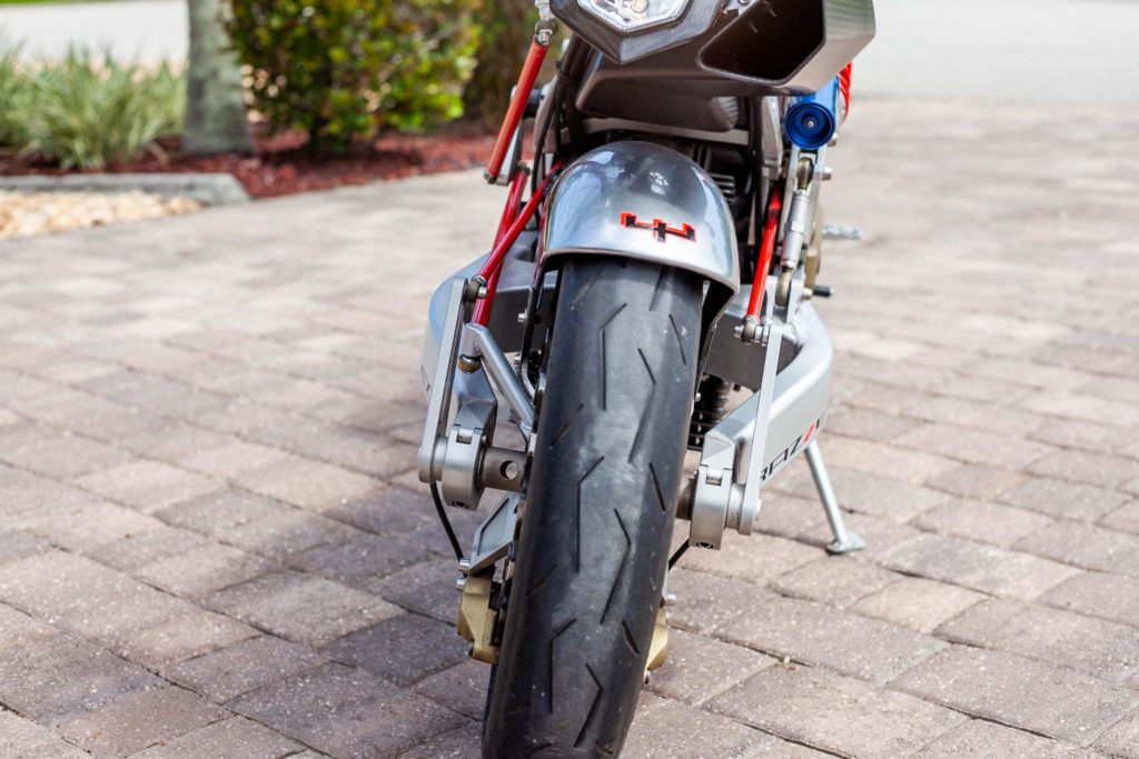 2008_vyrus_985_c3_4v_163224531506ef3cd0e6e04e50c2008_vyrus_985_c3_4v_1630510954ef66e7dff9f98764da7f1900e8