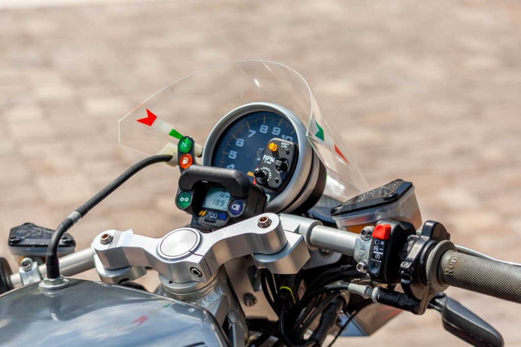 2008_vyrus_985_c3_4v_163224531506ef3cd0e6e04e50c2008_vyrus_985_c3_4v_1630510954ef66e7dff9f98764da7f1900e8