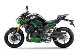 2022-Kawasaki-Z900-SE-9