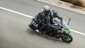 2022-kawasaki-ninja-1000sx-5