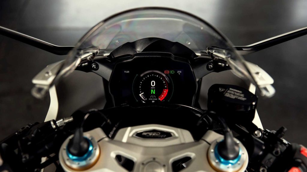 2022-triumph-speed-triple-rr