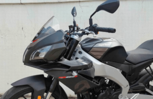 Leaked-Aprilia-Tuono-250cc