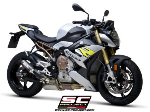 BMW_S1000R_my2021_SlipOn_CRT-Carbonio_Lato