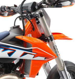 2022 KTM 450 SMR (1)