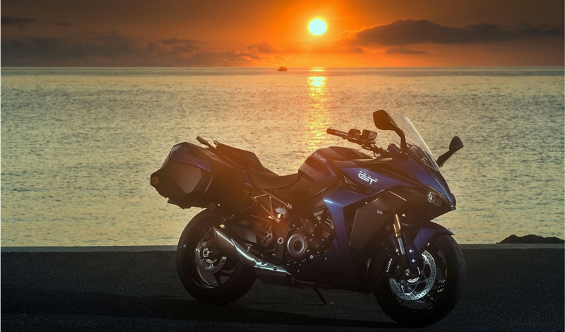 Cover-Suzuki_NUOVA_GSX-S1000GT_06_GSXS1000GT-45056-800x470