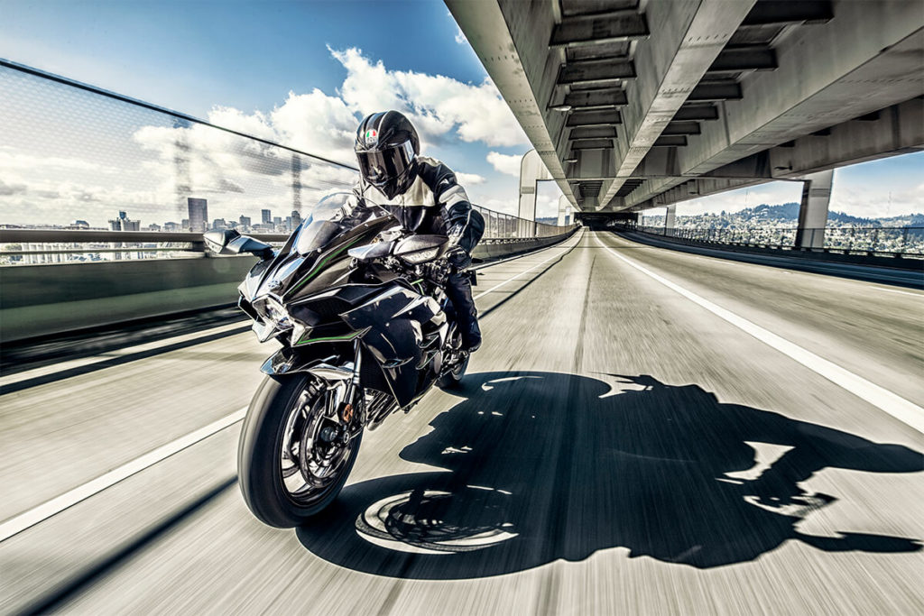 2022-Kawasaki-Ninja-H2