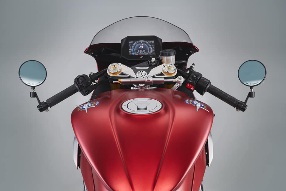 GIACOMO AGOSTINI_STUDIO (2)