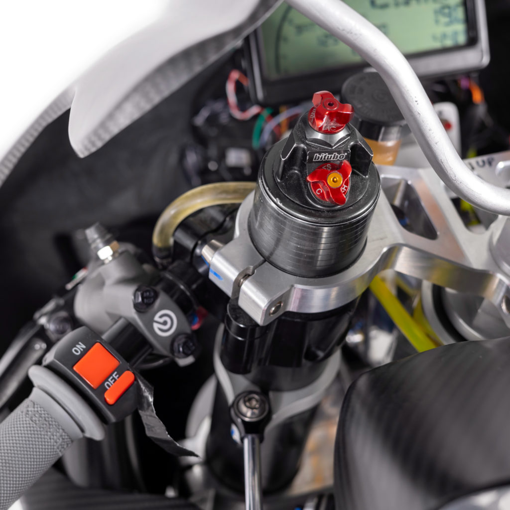 crighton-reveals-new-motogp-like-cr700w-rotaries-are-back_6