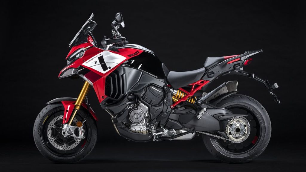 Cover-Ducati-Multistrada-V4-Pikes-Peak-2021-
