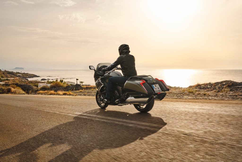 BMWMotorrad-K1600-GTL-2