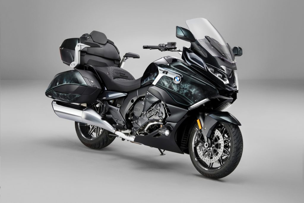 BMWMotorrad-K1600-GTL-2