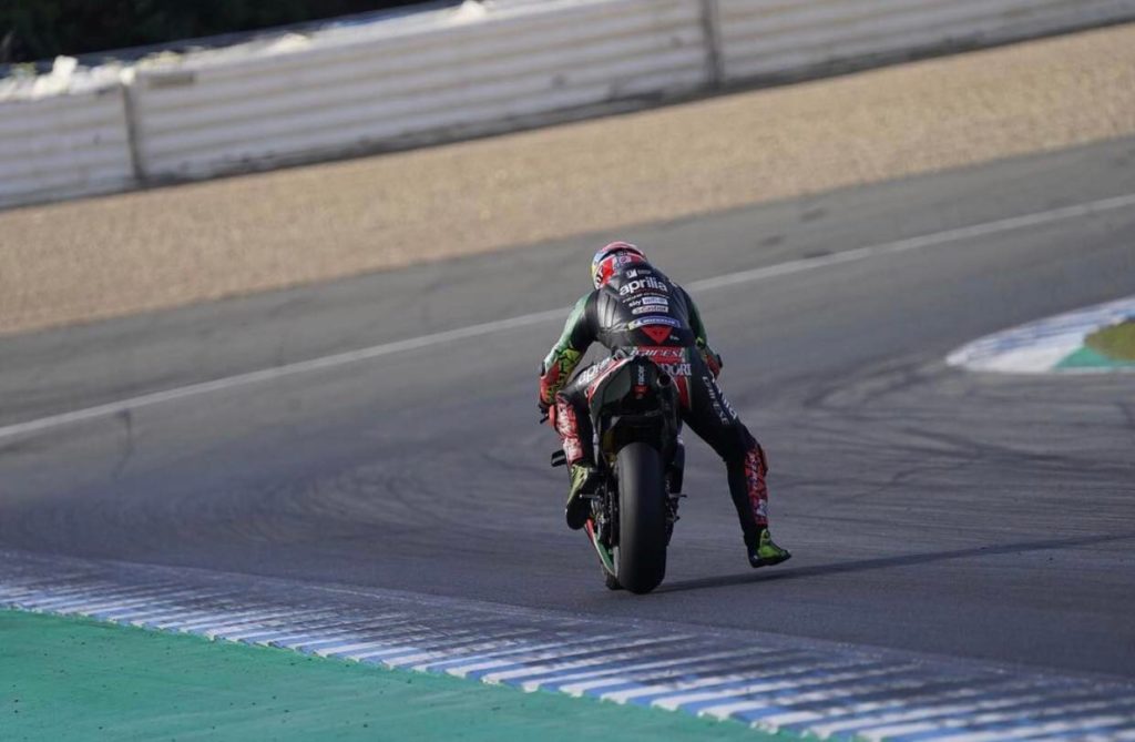 Lorenzo-Savadori-Aprilia-Jerez-Test-Motogp