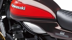 2022-kawasaki-z-900-rs-50th-anniversary-edition-3