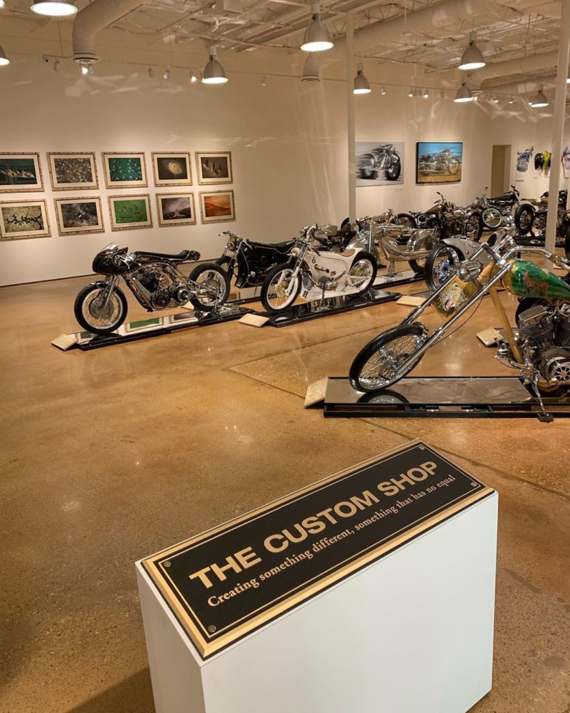 Cover-Cherrys-Company-Harley-Davidson-Custom