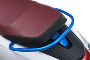 Cover-Like ev-大燈-Kymco