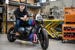 P90448872_lowRes_bmw-r-18-m-01-2022