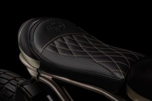 Cover-CCM_Motorcycles-Heritage-71-1