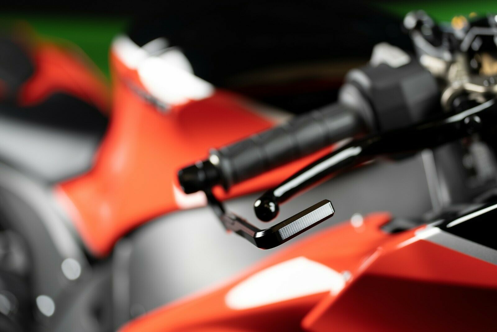 Kawasaki-KRT-ZX10RR-Auction