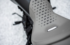 XDiavel-nera-01-slider-card-02-625x405