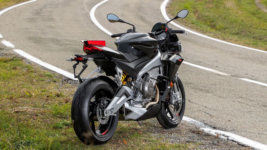 Aprilia-Tuono-660-Factory-2022-8