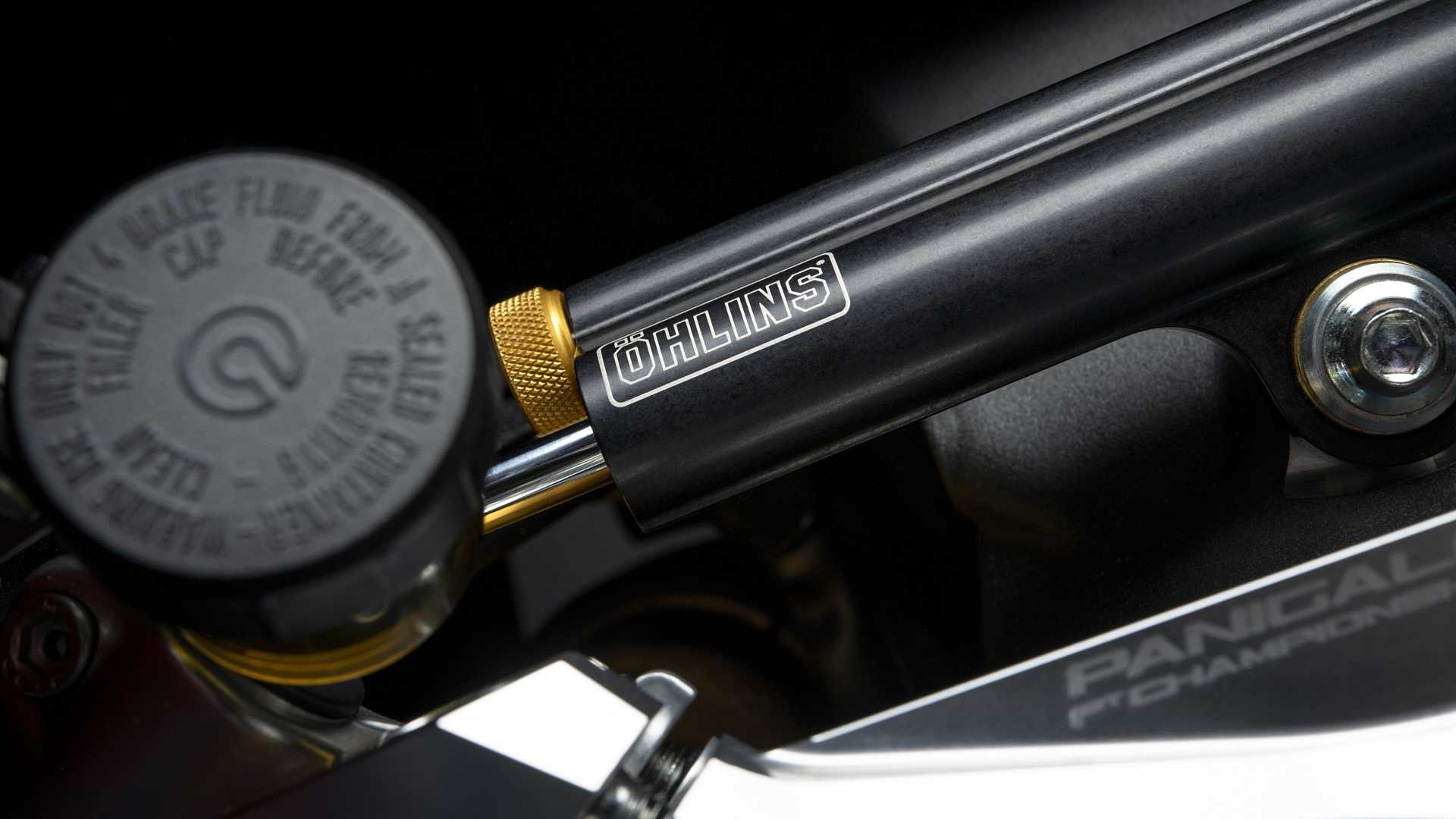 ducati-panigale-v2-bayliss-1st-championship-20th-anniversary-edition-17