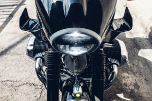 BMW-R18-Mandrill-Dark-Phoenix