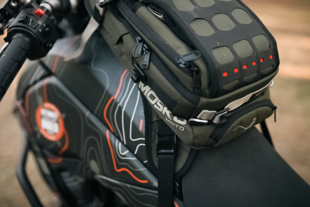 Cover-custom-yamaha-tenere700ōverlandexpo