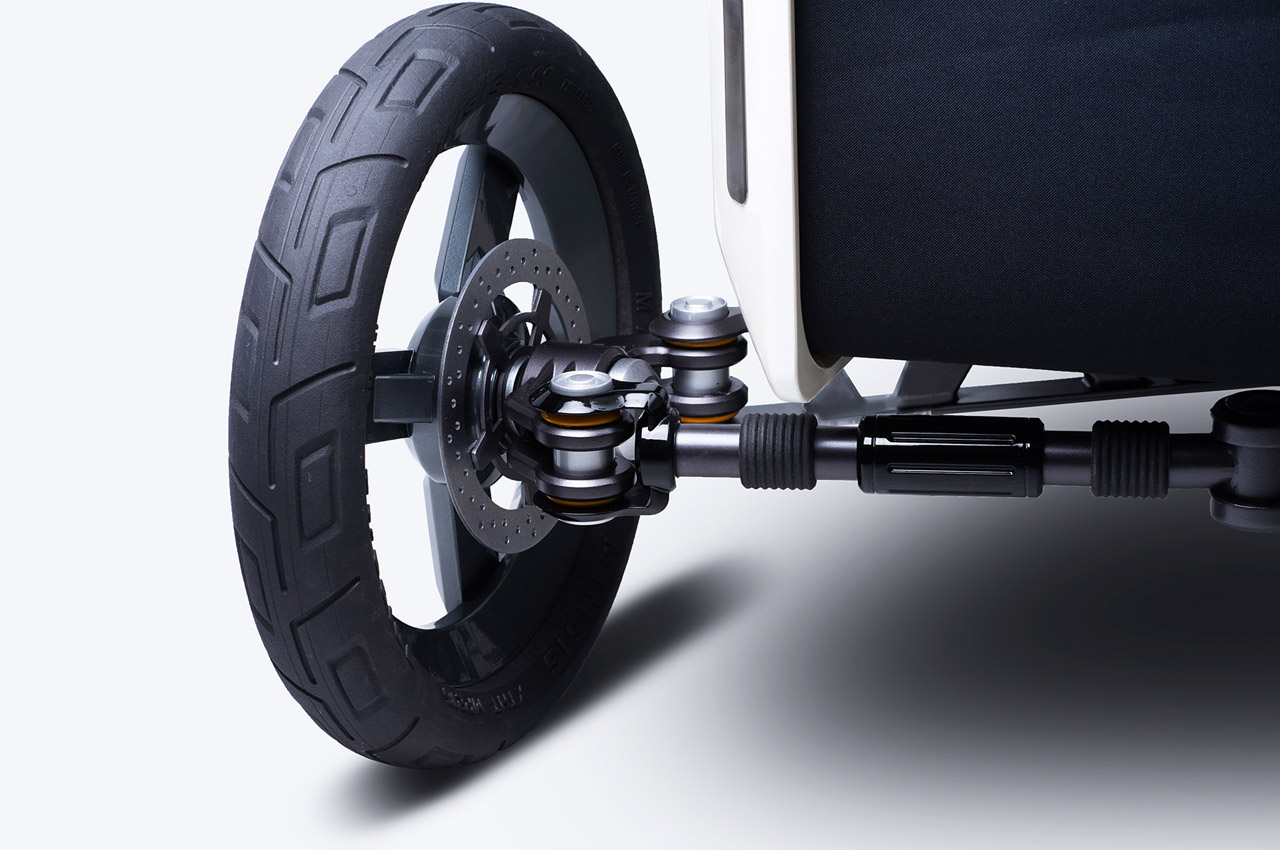 Rhaetus-electric-folding-cargo-trike-bike-5