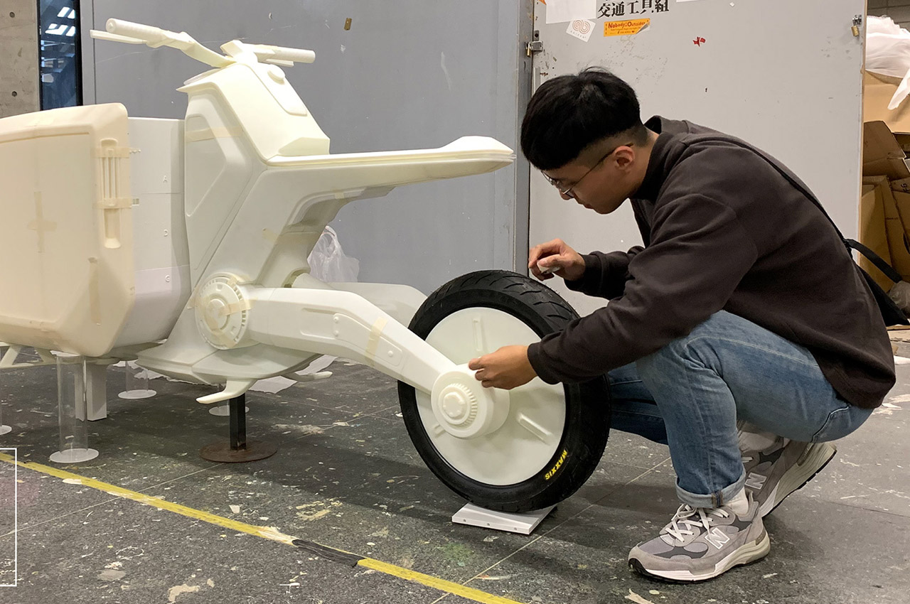 Rhaetus-electric-folding-cargo-trike-bike-5