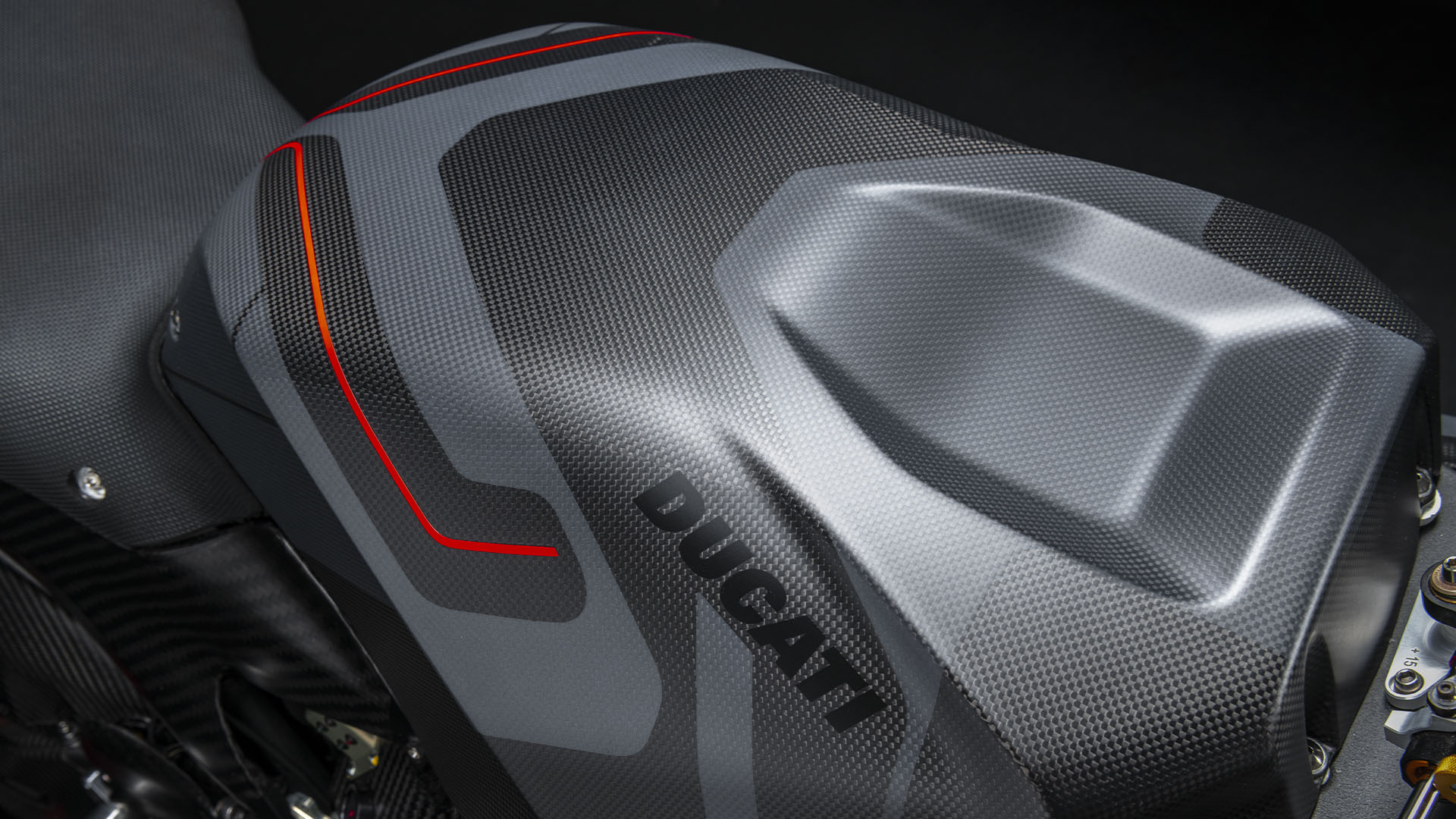 Ducati_MotoE_prototipo_carousel_gallery_01_1920x1080