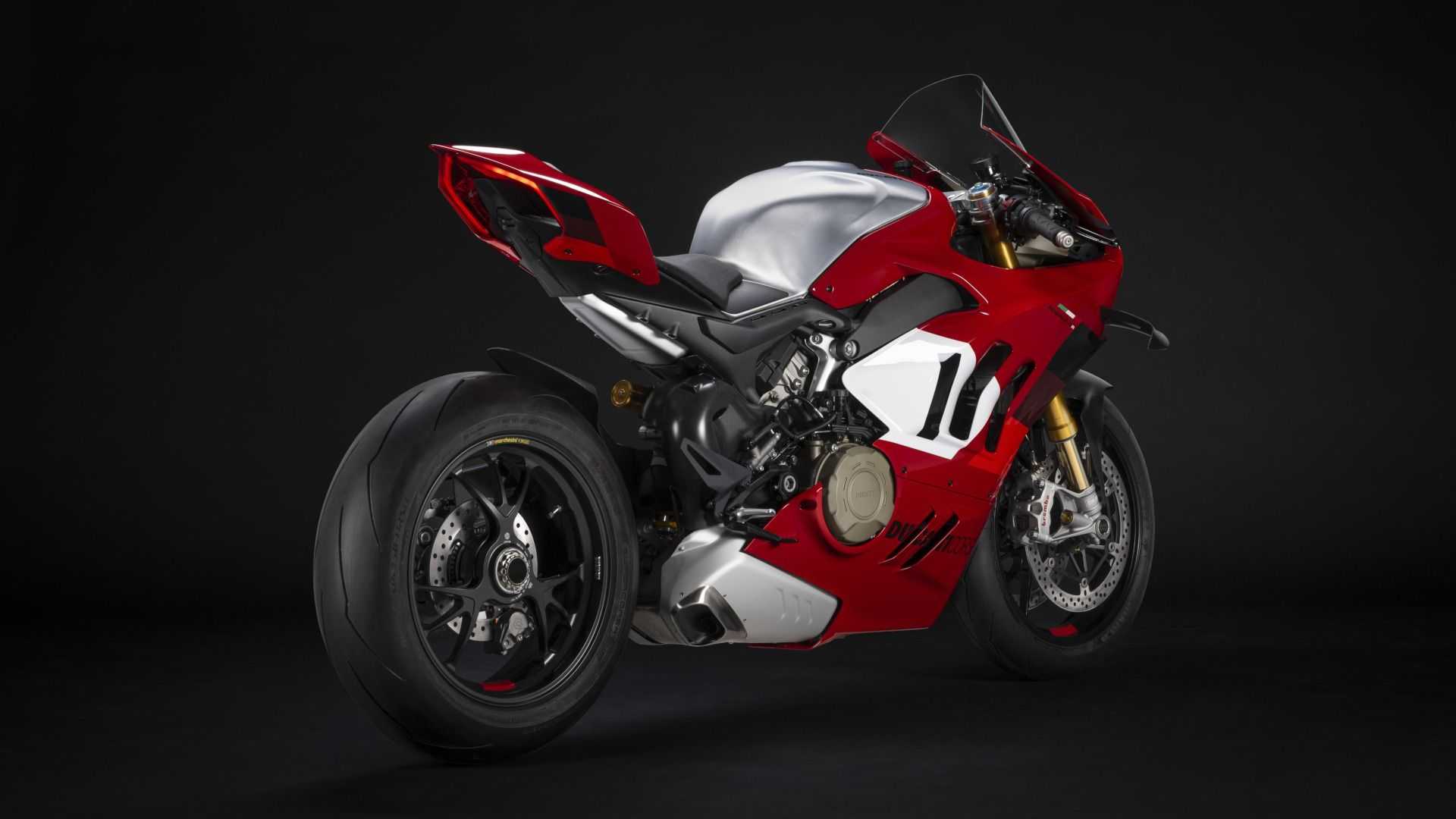 2023-ducati-panigale-v4-r