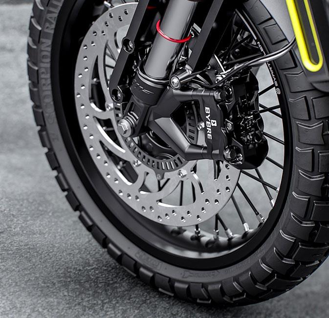 Cvoer-husqvarna-svartpilen-401