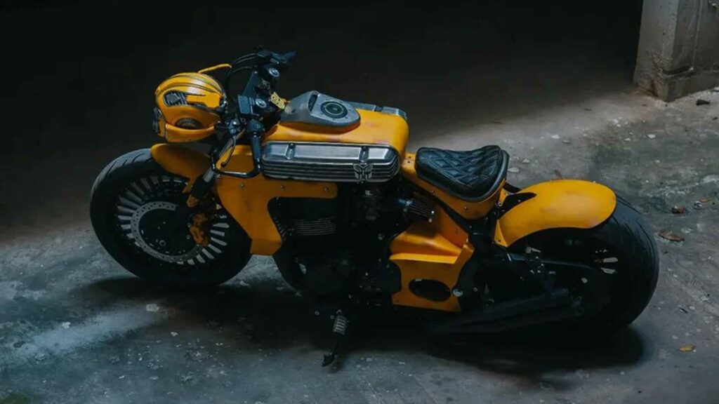 rh-customs-bumblebee-honda-x4-2