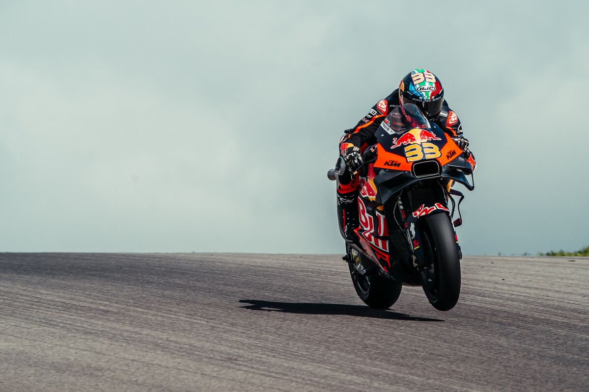 503925_Brad Binder_Red Bull KTM_MotoGP_RC16_Autódromo Internacional do Algarve _POR_12-03-2023-1_MotoGP IRTA Test 2023 - Autódromo Internacional do Algarve _POR_