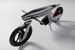 EVE-Odyssey-By-Bandit9-Honda-125-cover